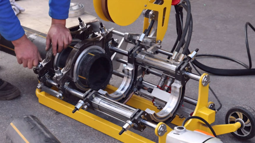 Máquina de soldadura a tope (hidráulica)