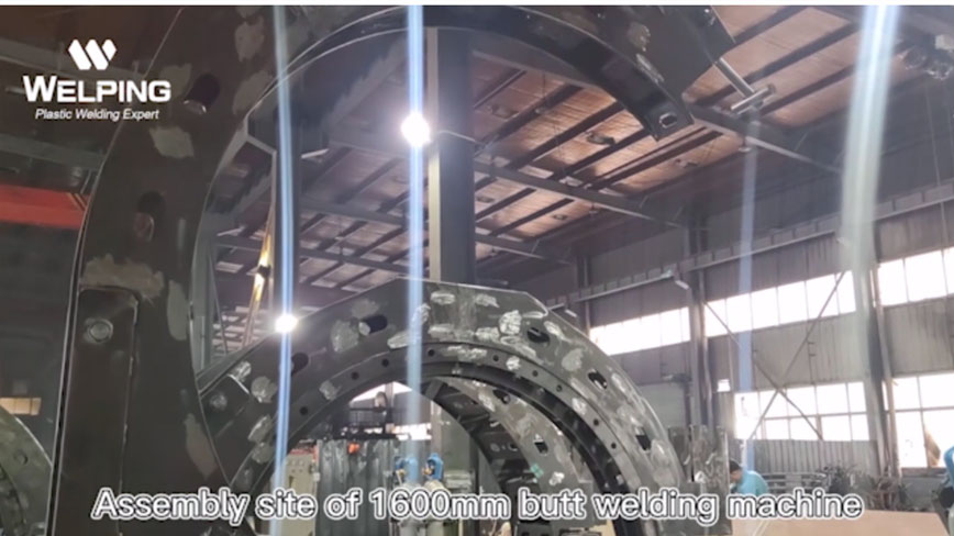 Ensamblaje de la máquina de soldadura a tope de 1600mm